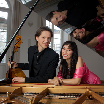 Duo  Armleder & Hartmann  . Resonanzen einer Reise